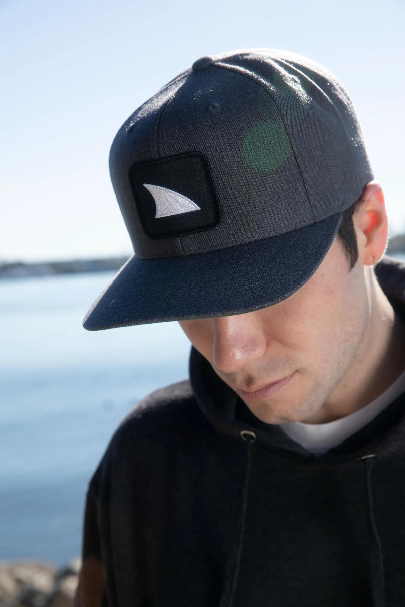 Shark Fin Snapback Hat Heather Grey - Image 4